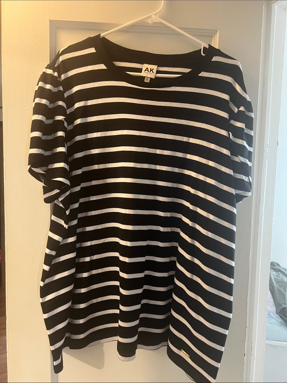 Anne Klein Black & White Striped Short Sleeve Tee